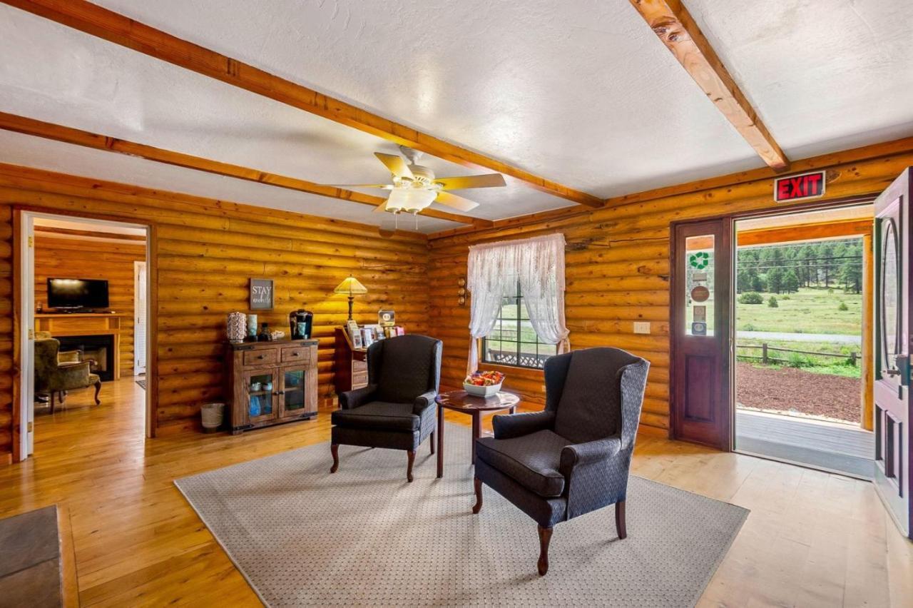 וויליאמס Quarter Horse Inn & Lodge מראה חיצוני תמונה